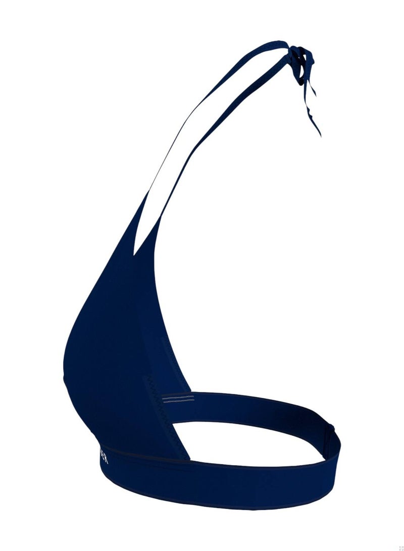 تومي هيلفيغر قطعة بيكيني علوية اسفنجية بتصميم مثلث وعنق هالتر مزينة بشعار تومي هيلفيغر الأصلي - نايلون، أزرق - Image 4