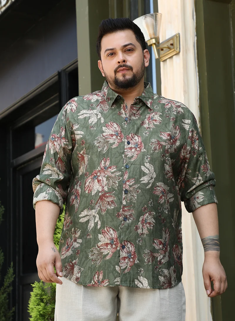 انستافاب بلس قميص رجالي Instafab Plus زيتوني بأزرار وياقة عادية بأكمام طويلة مقاس بلس