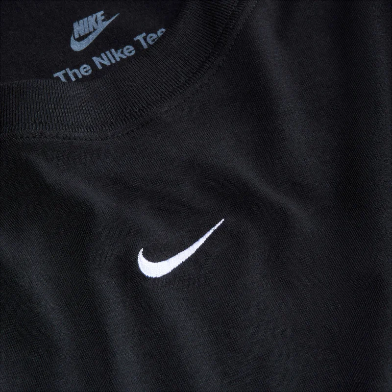 Nike Women's Sportswear Chill T-shirt