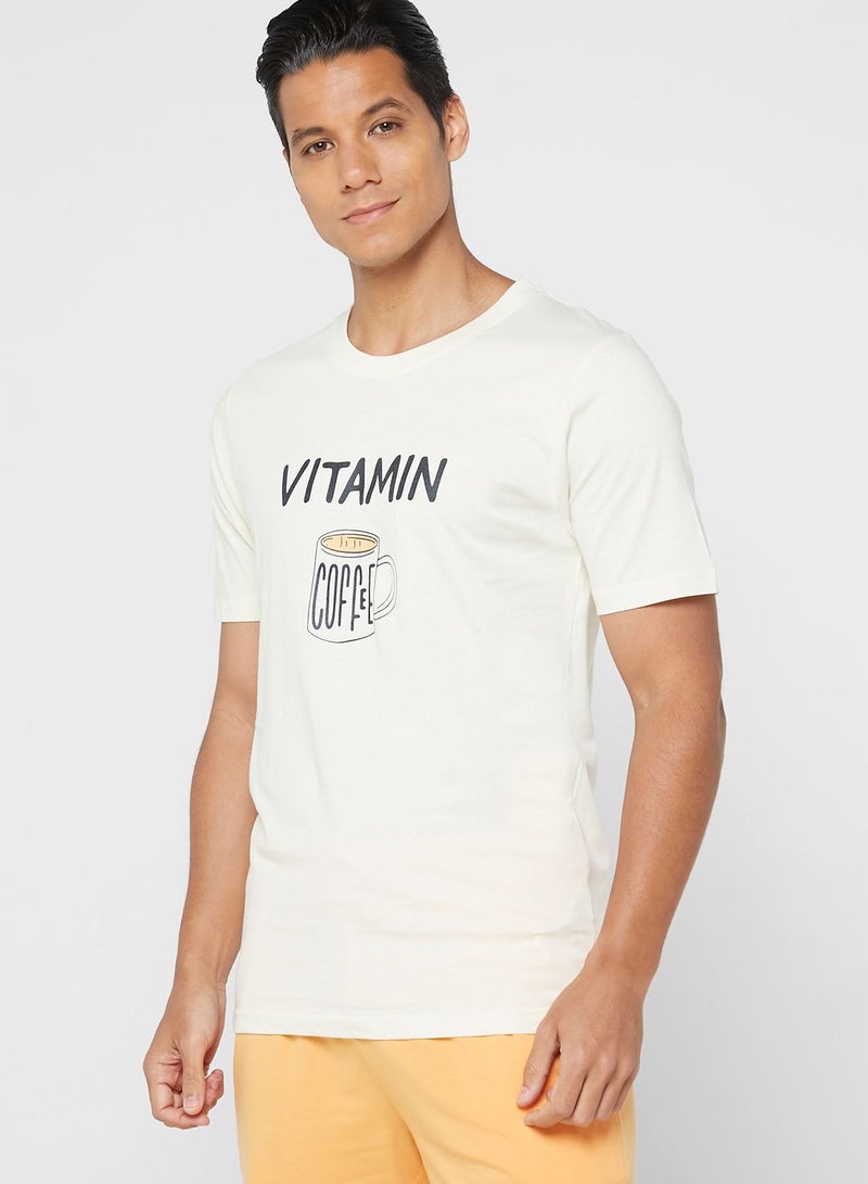 سفنتي فايف طقم بيجاما ( تيشيرت وشورت) - Image 3