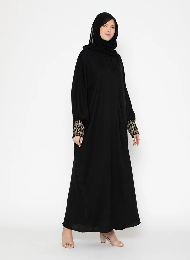 ZERESOUQ Embroidered Cuff Abaya