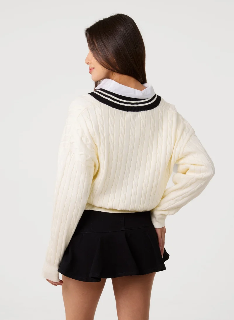 بينك فانيلا كنزة صوف محبوكة بياقة على شكل حرف