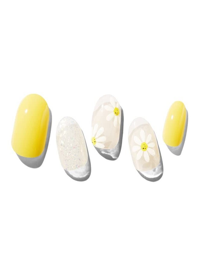 DASHING DIVA GLOSS |Day to Night | Short, Square Shaped Press On Nails | Long Lasting Stick On Gel Nails | Lasts Up to 7 Days | Contains 30 Stick On Nails (Daisy Shine) - Image 3