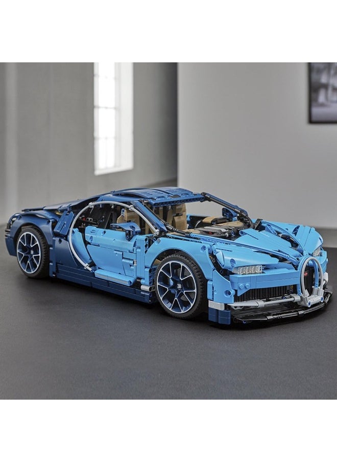 LEGO - LEGO Technic Bugatti Chiron (42083) - Image 1