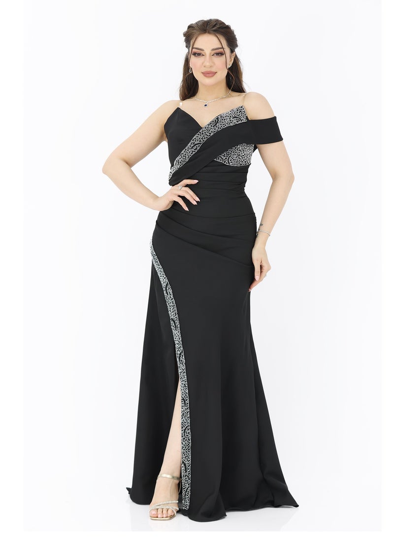 Modern Design A royal evening dress with luxurious hand embroidery on the chest and the edge of the opening in luxurious black and sky colours, with one sleeve made of crepe material. The dress features an opening  - Image 1