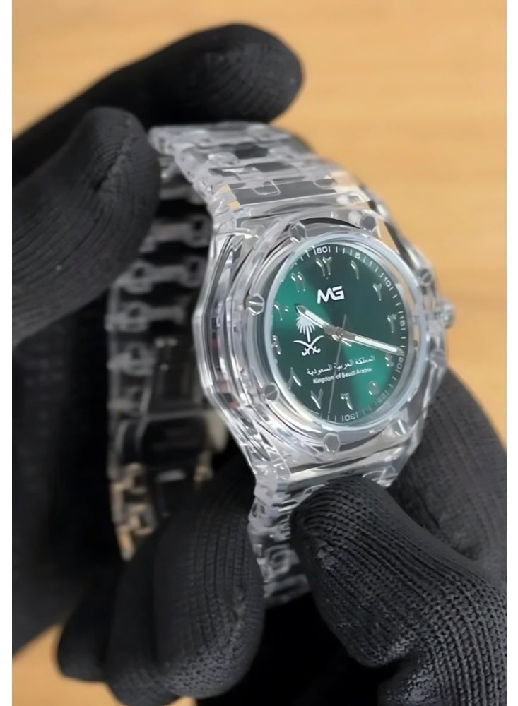 ام جي ساعة يد رجالية شفافة, أرقام عربية, لون أخضر ملكي, نسخة اليوم الوطني أنيقة وفخمة. - Image 3
