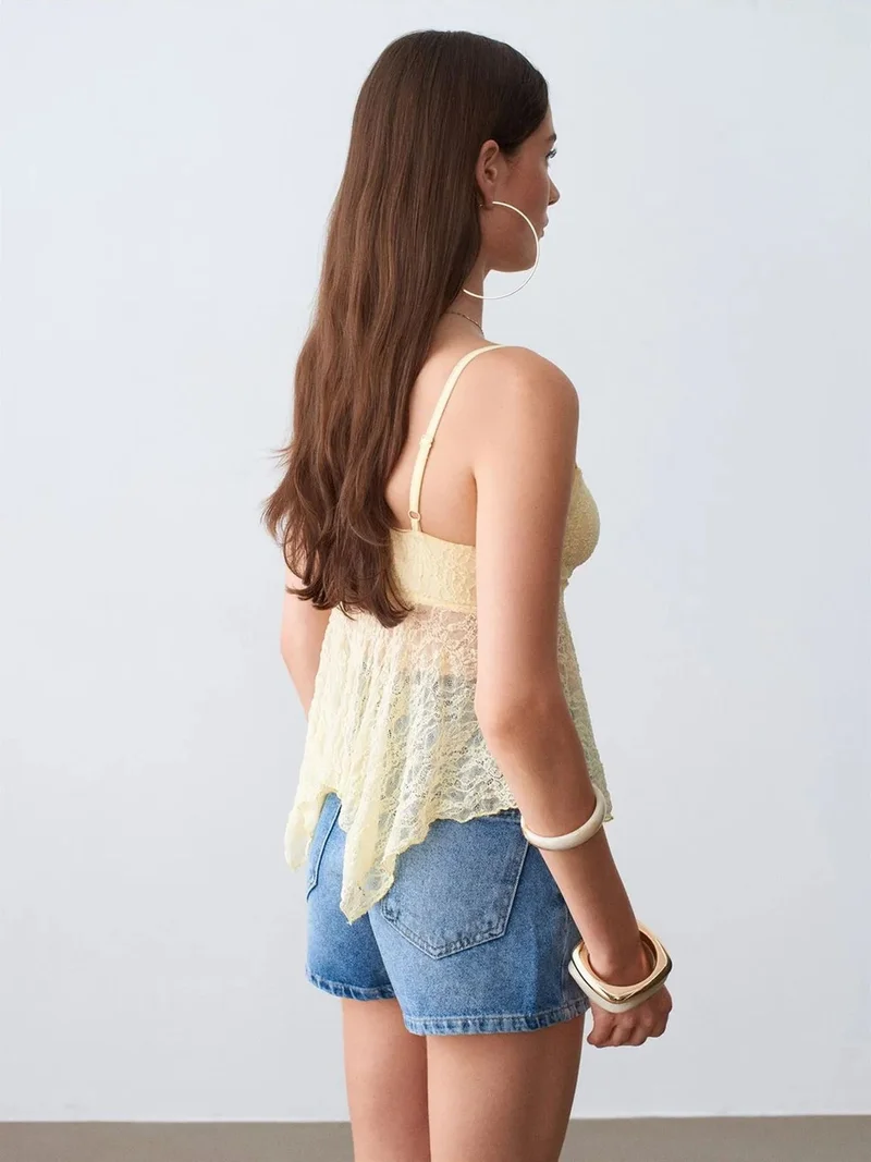 ديلفين DILVIN Lace Tie-front Sleeveless Blouse