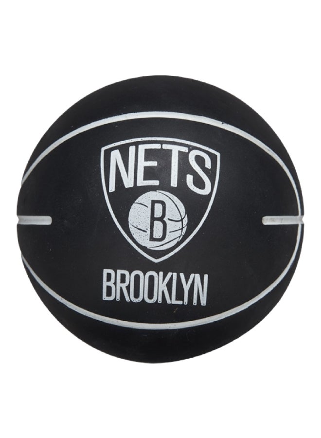 Wilson NBA Brooklyn Nets Super Mini Dribbler Basketball Black and White 6 x 6 x 6 cm WTB1100PDQBRO - Image 1