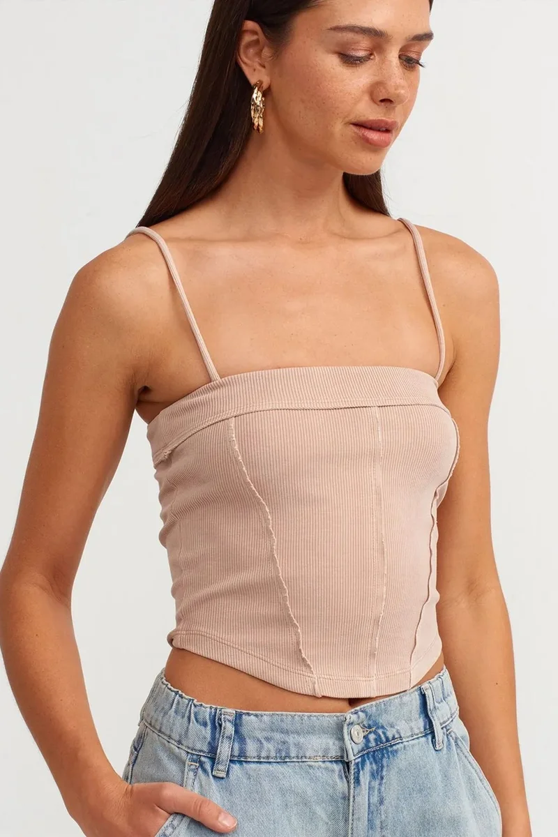 DILVIN Ribbed Square-Neck Crop Top