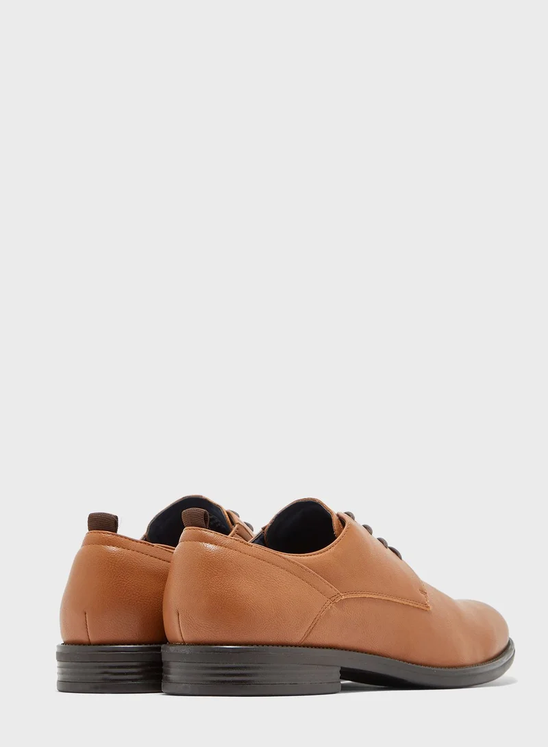 CALL IT SPRING Sinddanio Lace Ups
