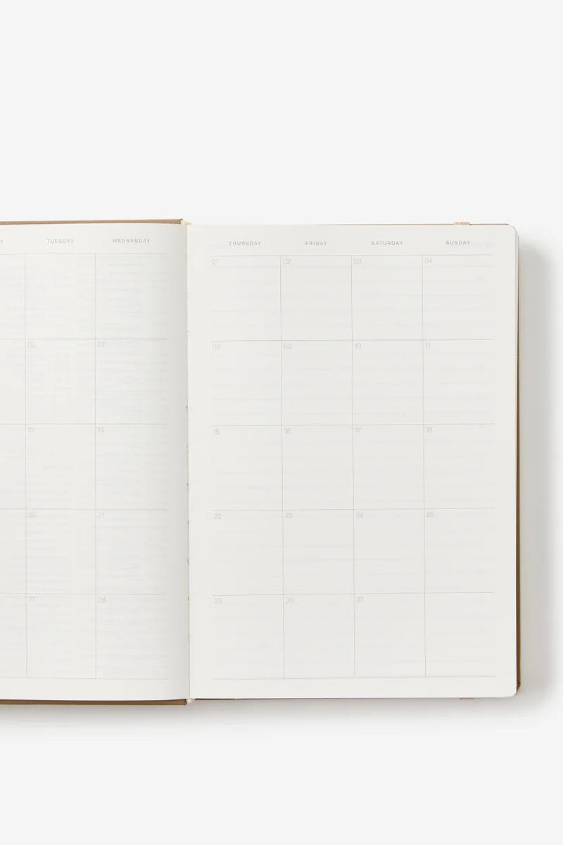 تايبو دفتر يوميات يومي بغلاف مقوى مقاس  لعام