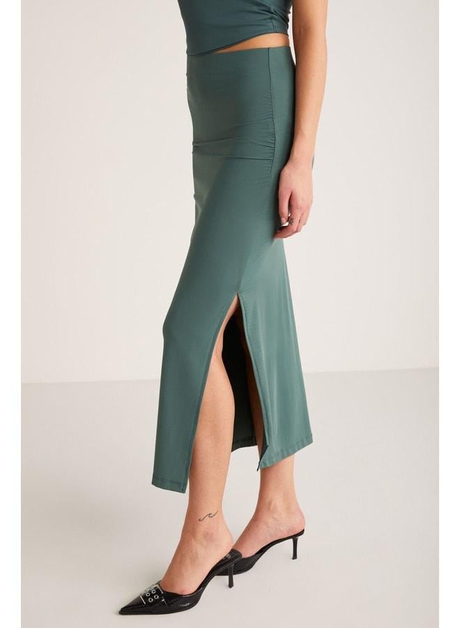 Ethiquet Madıson Women's Slim Fit Narrow-Cut Body-Hugging Green Skirt with Slit Detail and Elastic Waist - Image 3