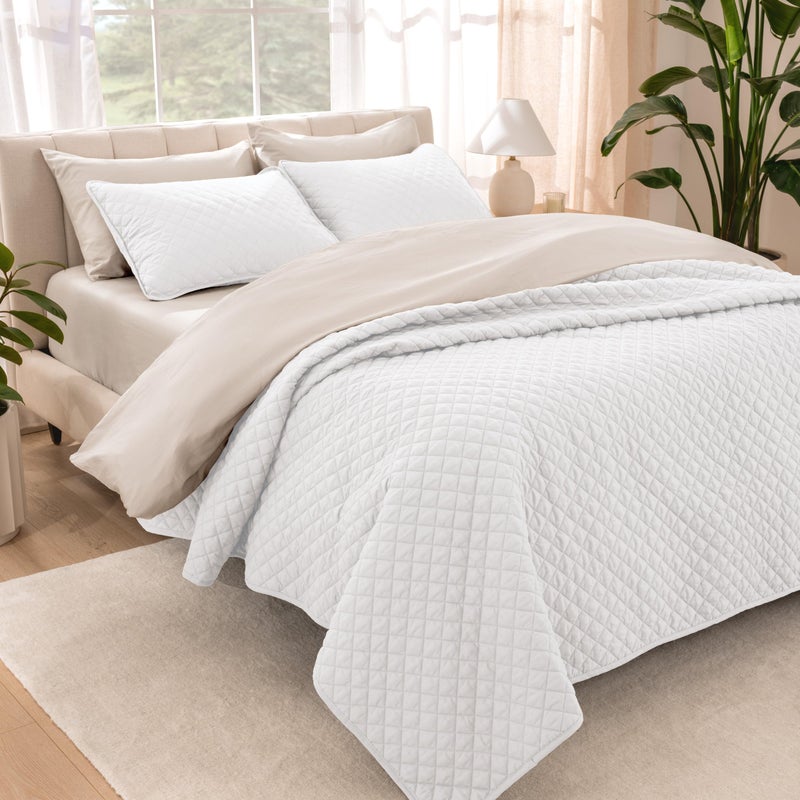 Bare Home Bare Home Coverlet Set  Lightweight Bed Decor  Comforter Alternative  AllSeason Quilted Bedspread FullQueen White 