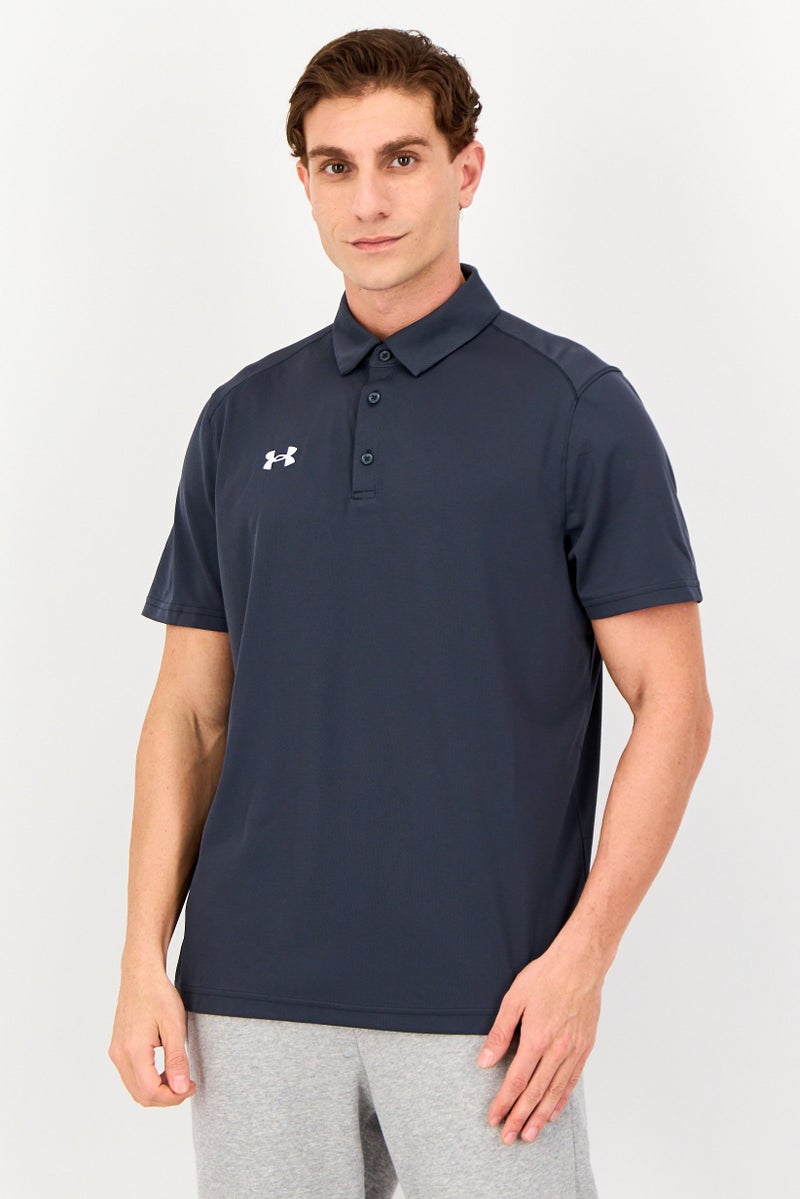 UNDER ARMOUR قميص بولو قصير الأكمام للرجال بتصميم فضفاض، رمادي داكن - Image 1