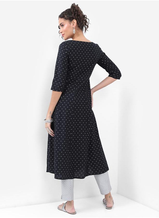 Vishudh Floral Embroidered A-Line Kurta by Styli  - Image 3