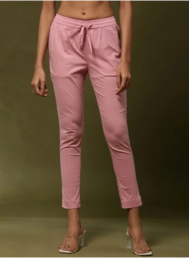 أبهشتي Fitted narrow  stretch pants with slits- pink