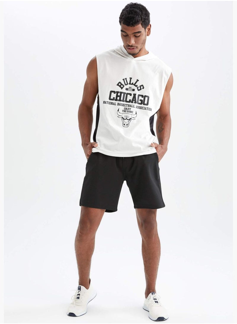 DeFacto Man NBA Chicago Bulls Licenced Oversize Fit Hooded Knitted T-Shirt  - Image 5