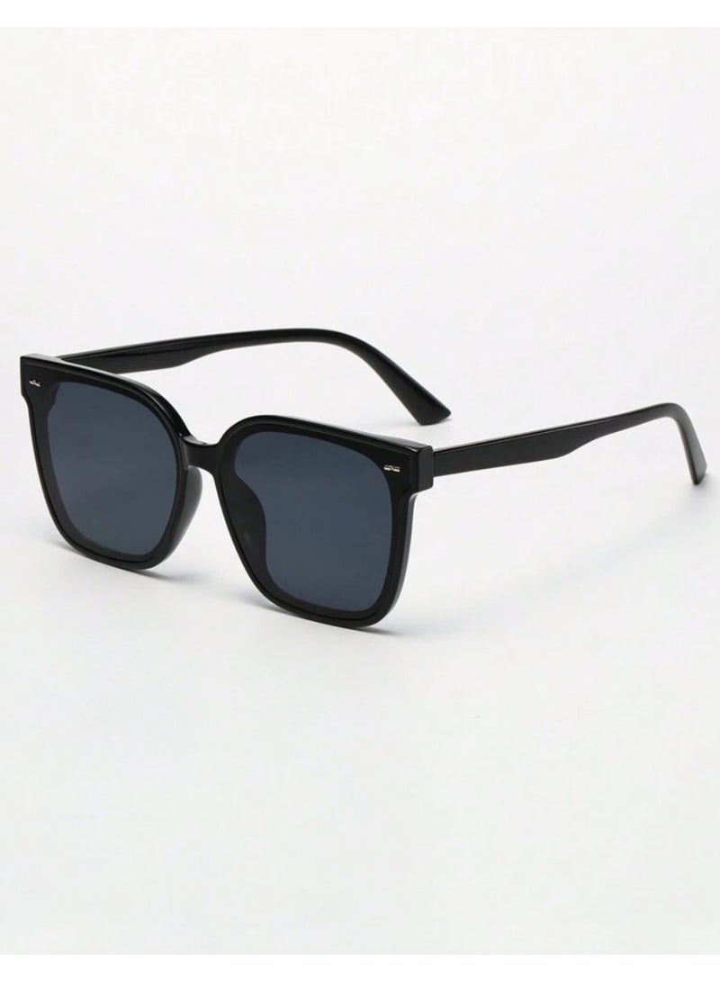 Shein unisex retro square large frame plastic sunglasses , classic style for outdoor, travel, beach - Black  - Image 1