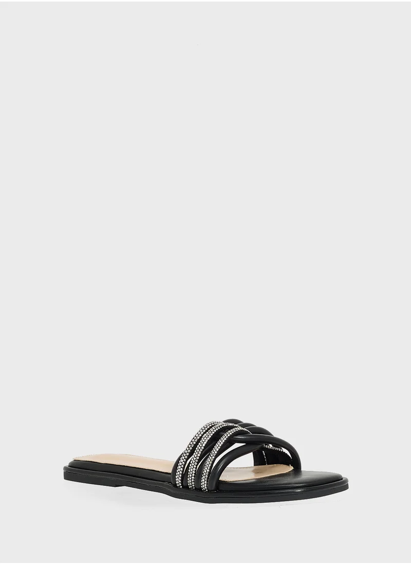 ايلا Woven Strap Flat Sandal
