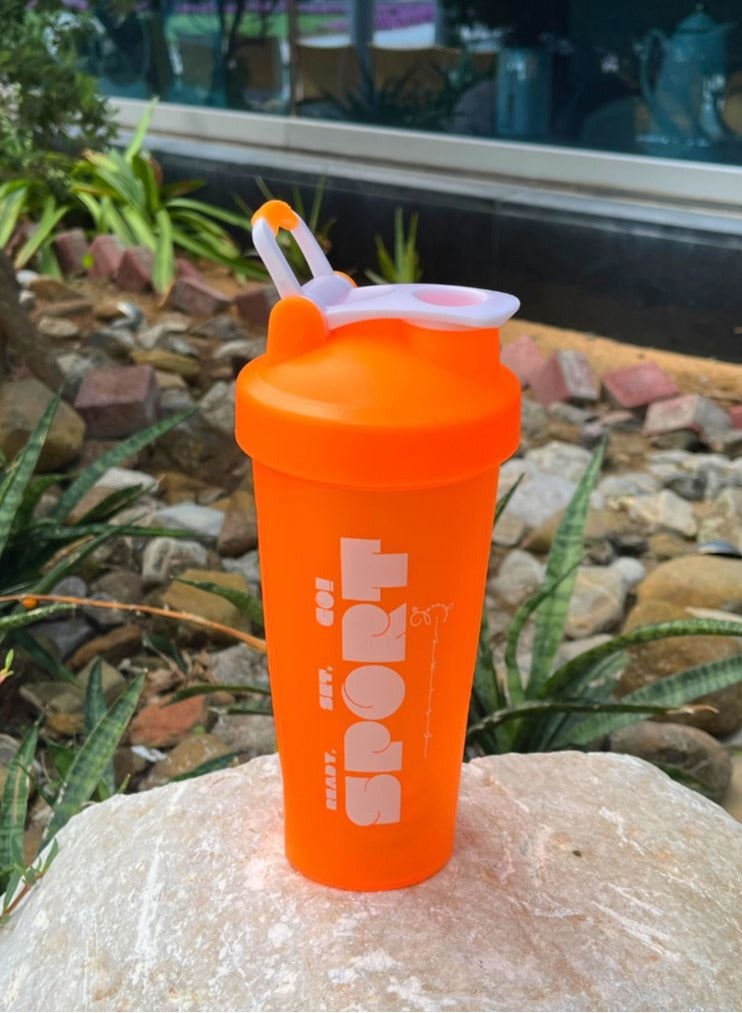 SPORT Protein Shaker Bottle Portable Supplement Mixer Cup with Powder Storage for Running Cycling Fitness - Image 4