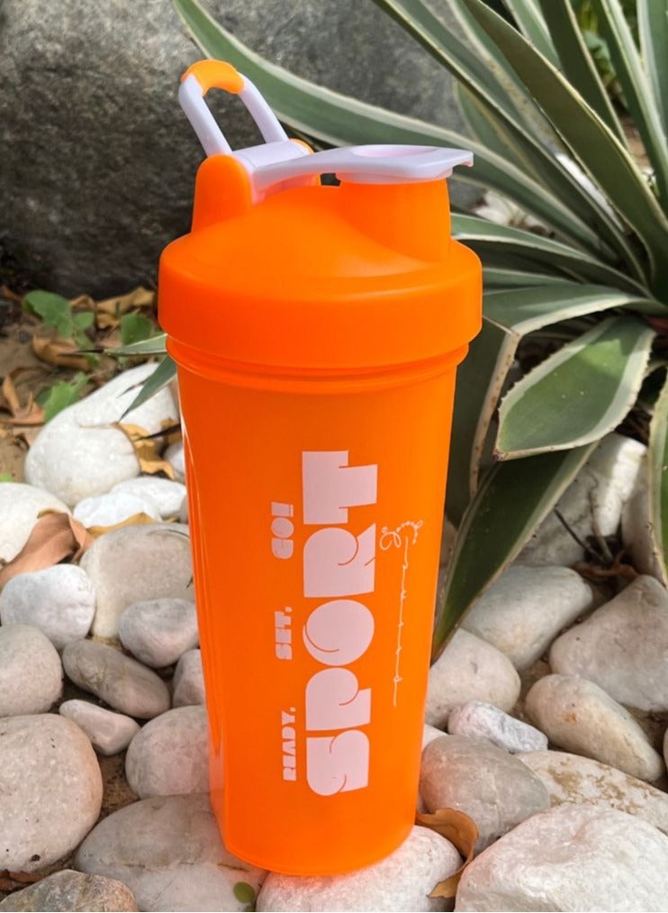 SPORT Protein Shaker Bottle Portable Supplement Mixer Cup with Powder Storage for Running Cycling Fitness - Image 3