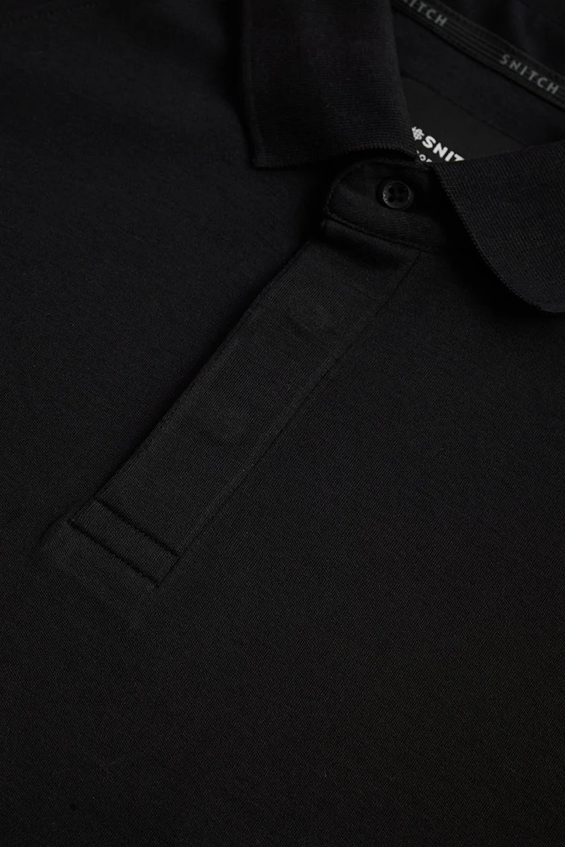 SNITCH Black Black Solid Half Sleeve Regular Fit Core Lab T-Shirt for Men | Best Price UAE