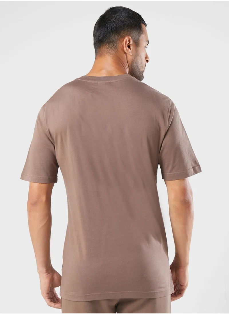 adidas Originals Essential T-Shirt