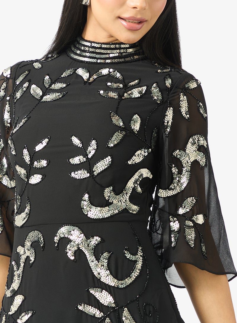 فروك اند فرل فستان ميدي بياقة عالية مزين - Image 3