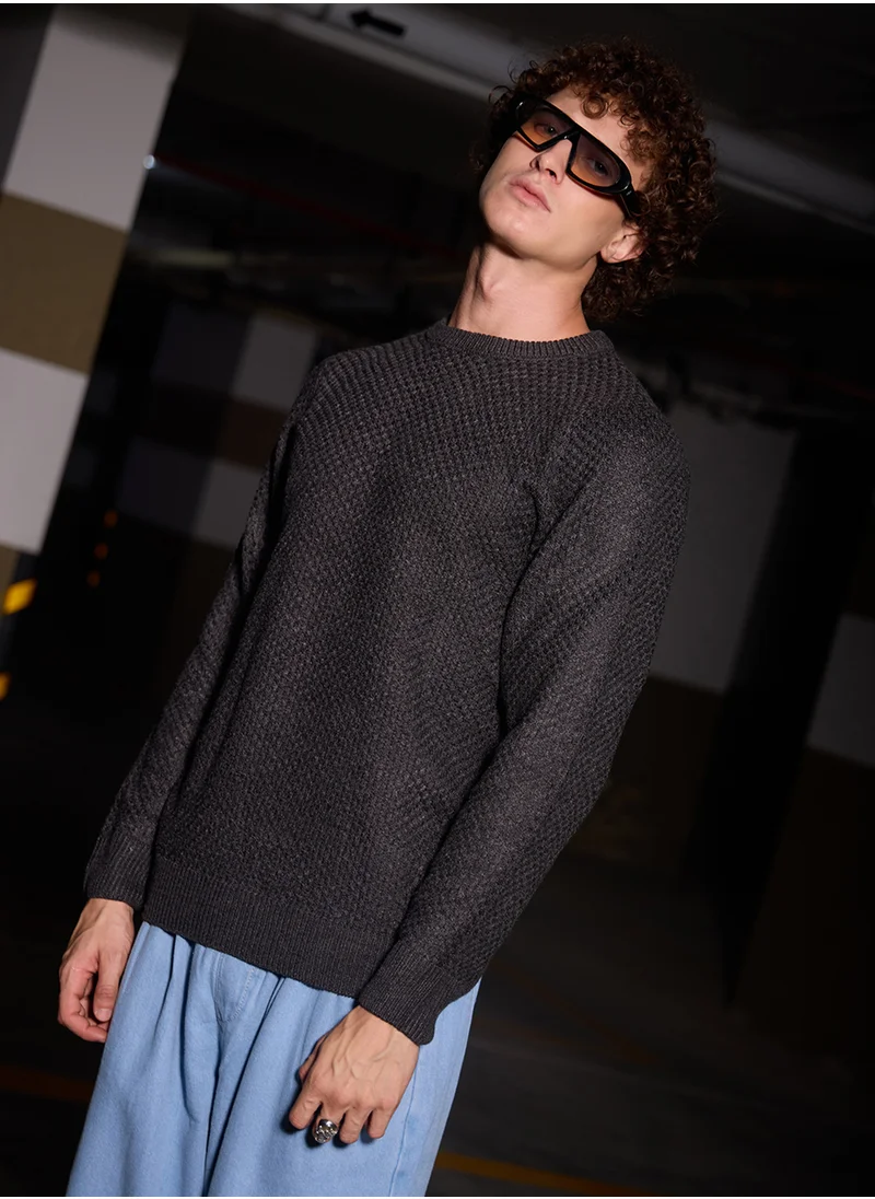 كامبوس سوترا Men's Onyx Black Solid Knitted Pullover Sweater