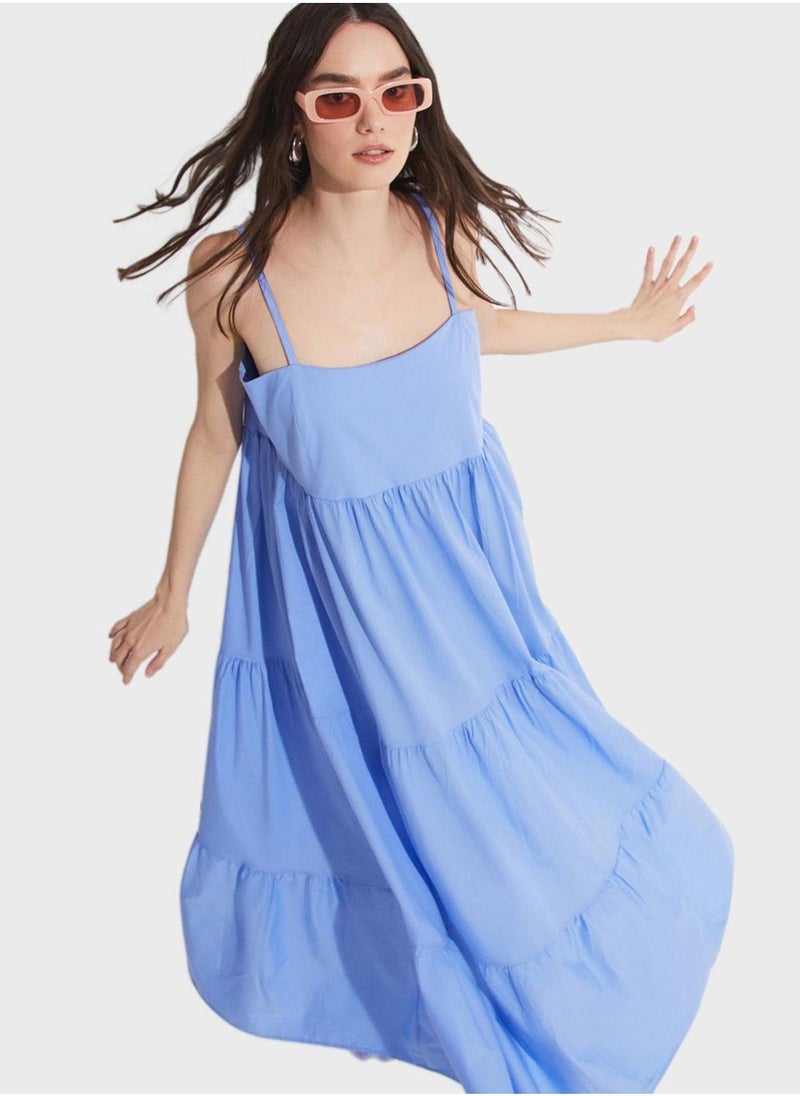 جون فستان أزرق طويل ذو طبقات - Image 1