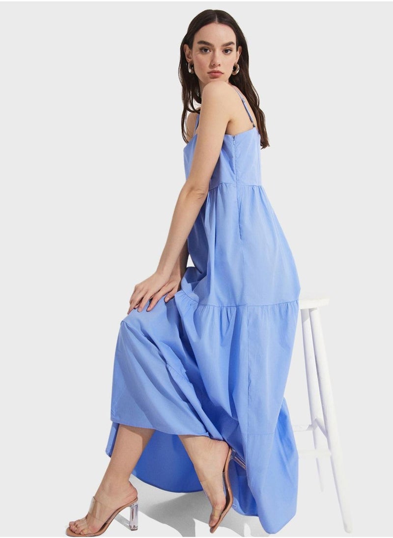 جون فستان أزرق طويل ذو طبقات - Image 3