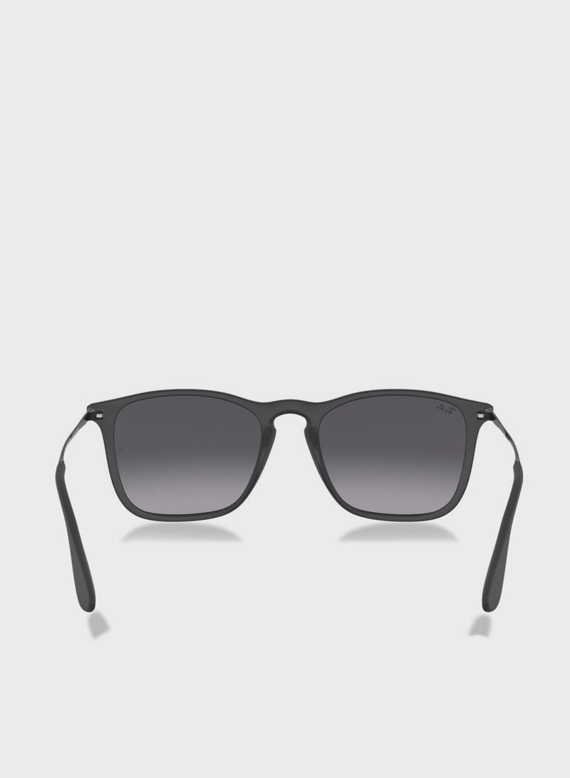 نظارة شمسية بعدسات مربعة