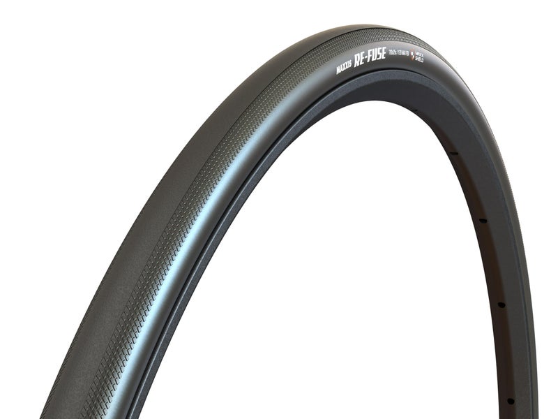 Maxxis Re-Fuse - Single Compound - 650, 700, 27.5" - MaxxShield - Tubeless | Slick Center with Micro Knobs for Cornering Control, Size 700x23 - MaxxShield - Image 1
