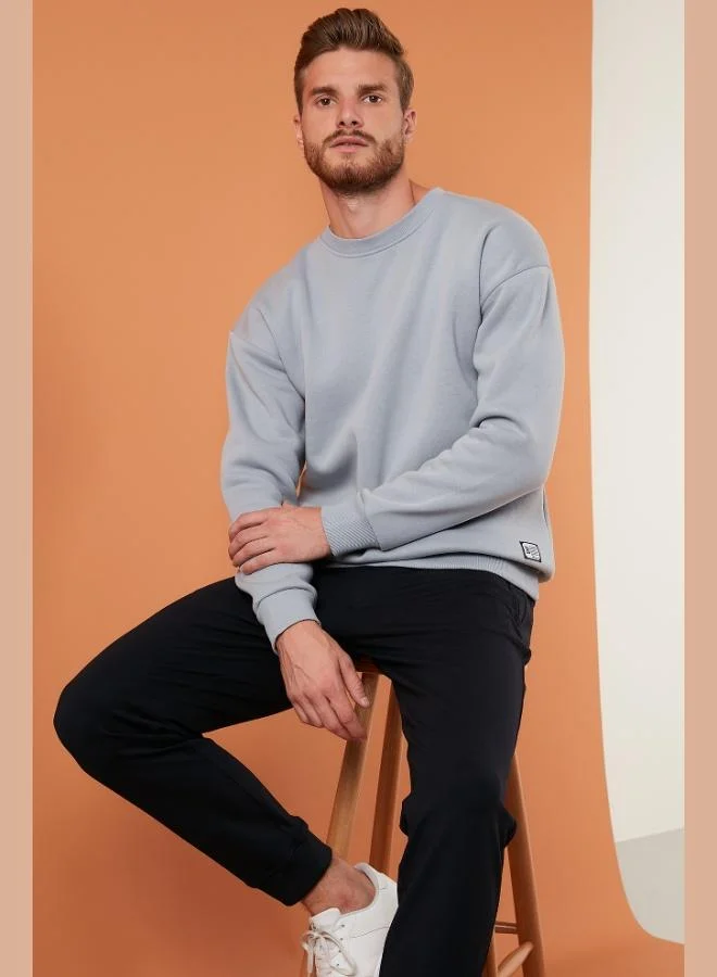 بوراتي بلوزة رجالية قطعتين بياقة دائرية وبطانة صوف من بوراتي