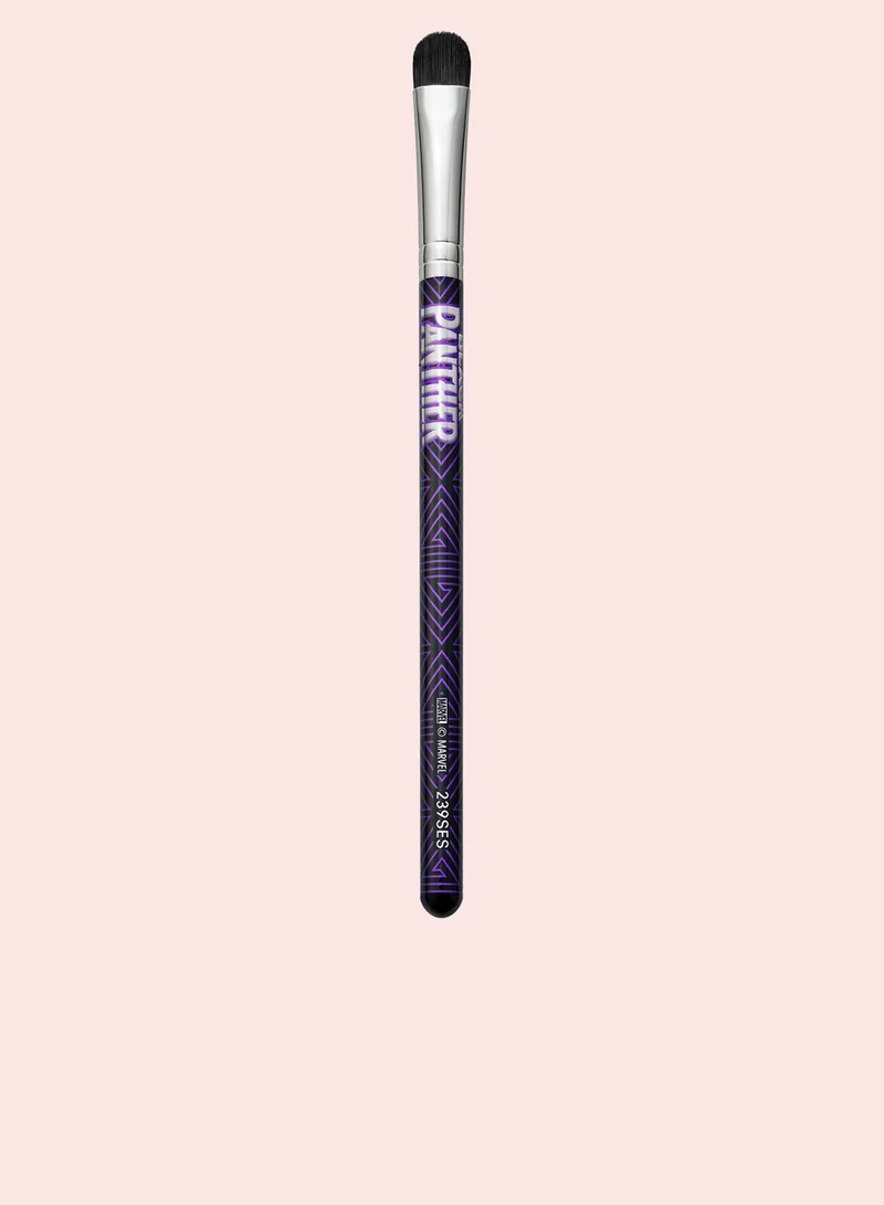 MAC Cosmetics Black Panther Eye Brush 239
