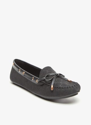 Women Suede Slip-On Mocassins with Bow Detail - pzsku/Z55294180FB6BC5A5CEEBZ/45/_/1723561906/7d1b89e7-0ebf-469b-8b6c-a98d09694546