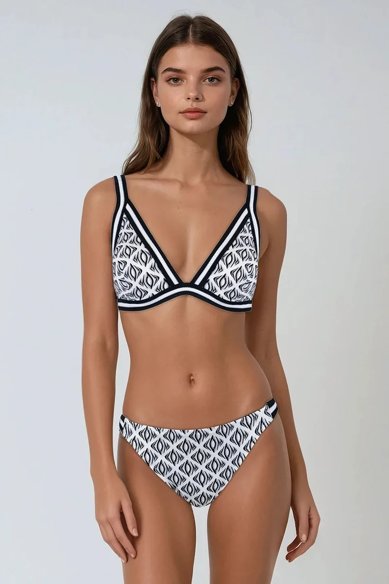 KOM a Bikini