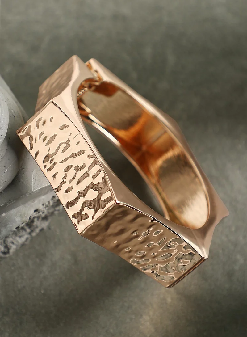 سوهي Women's The Dented-Bolt Bangle Bracelet