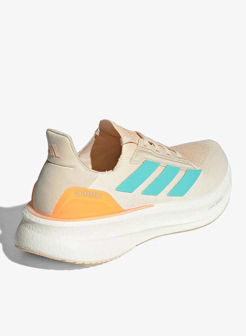 اديداس ألترابوست