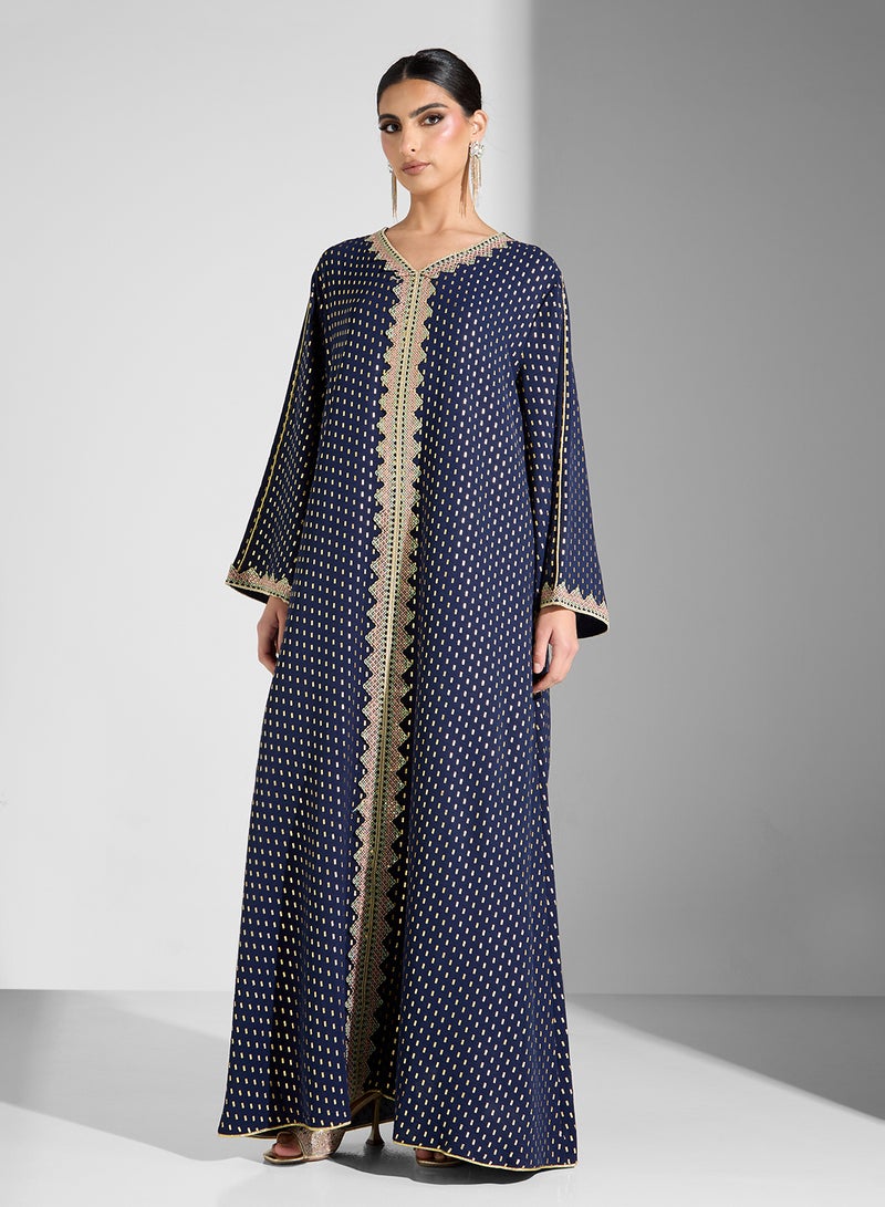 خزانة جلابية مطرزة بمقاس كبير - Image 4