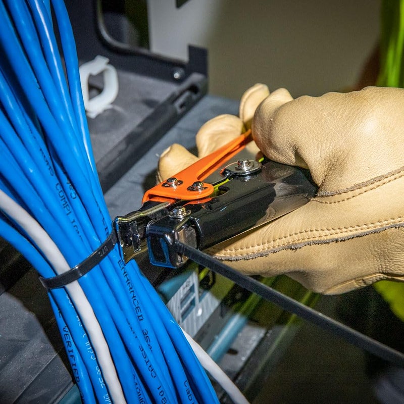 Klein Tools 86570 Tie Tensioning Tool, for Ties Rated at 120 to 250-Pound, Supplies up to 65-Pound of Tension, Handle Grips for Comfort - Image 4