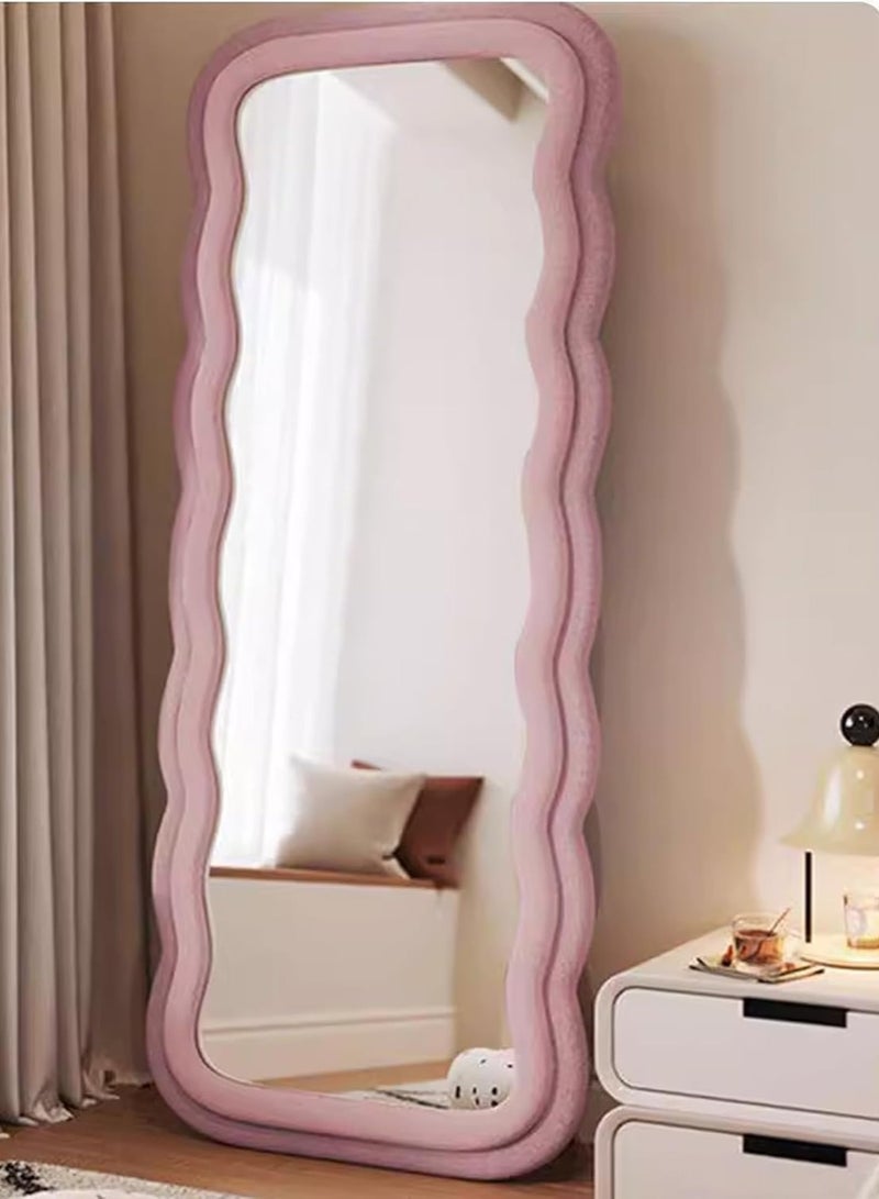 ديكور هيلز مرآة ديكور هيلز كاملة الطول - مرآة بتصميم عصري متموج مزدوج الطبقات مع إطار من قماش مخملي بلون زهر الكرز الوردي، ومرآة قابلة للطي مع حامل وخيار التثبيت على الحائط لغرفة النوم وغرفة المعيشة وغرفة الملابس - Image 1