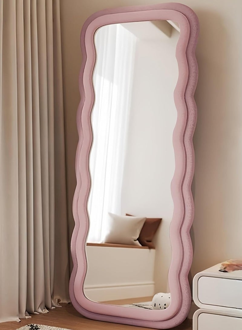 ديكور هيلز مرآة ديكور هيلز كاملة الطول - مرآة بتصميم عصري متموج مزدوج الطبقات مع إطار من قماش مخملي بلون زهر الكرز الوردي، ومرآة قابلة للطي مع حامل وخيار التثبيت على الحائط لغرفة النوم وغرفة المعيشة وغرفة الملابس - Image 3