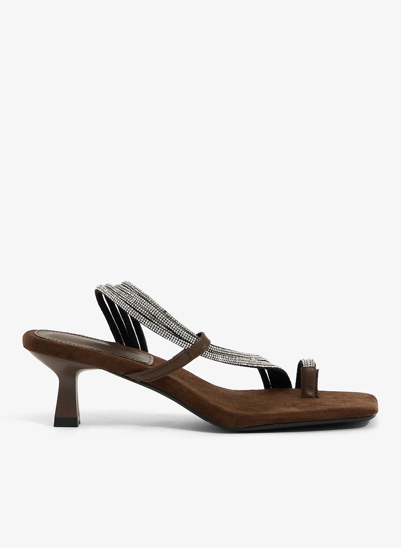 خزانة صنادل بكعب - Image 1