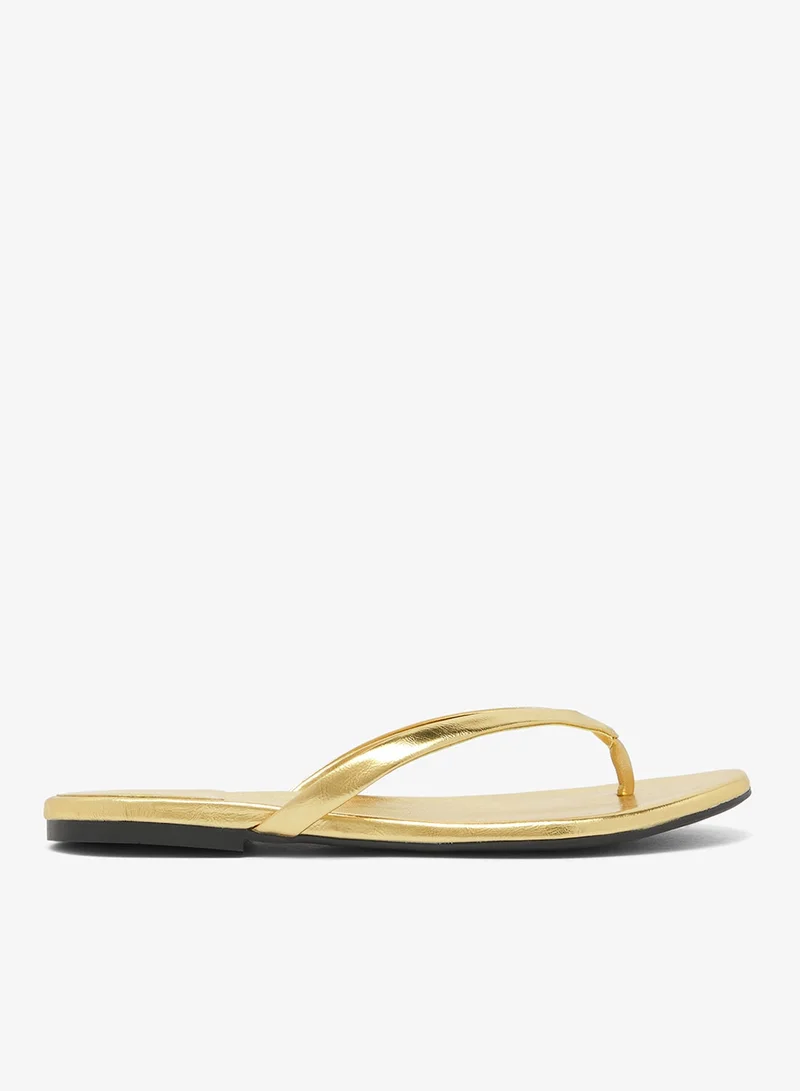 Jeffrey Campbell Gold Metallic Flat Thong Sandal for Women | Best Price UAE