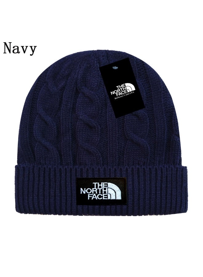 The North Face Navy Cable-Knit Beanie - Warm, Stylish Winter Accessory with Signature Logo 558Size