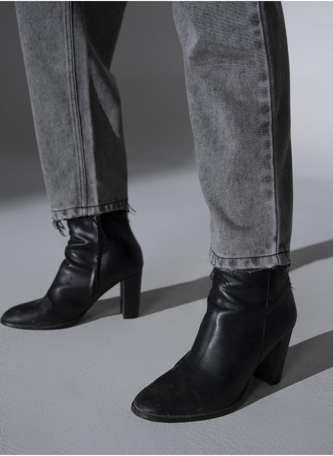 Hubberholme Grey Jeans For Women  - Image 3