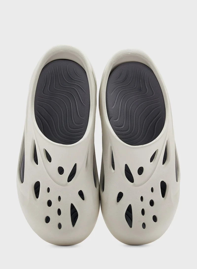 Seventy Five Casual Foam Clogs