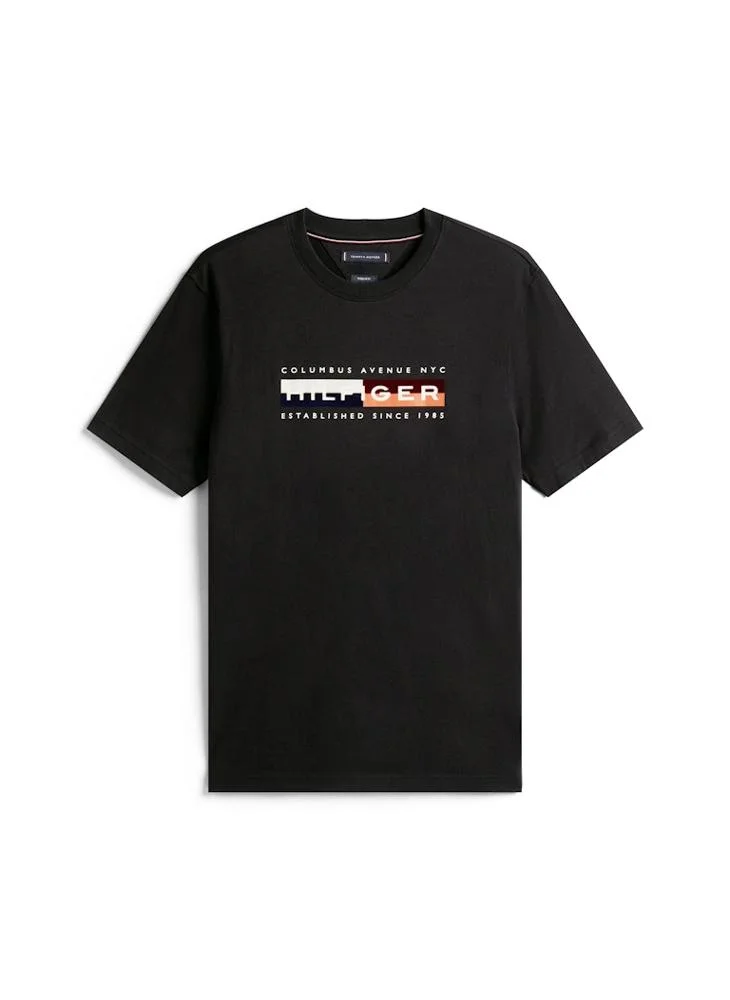 TOMMY HILFIGER Graphic Crew Neck T-Shirt