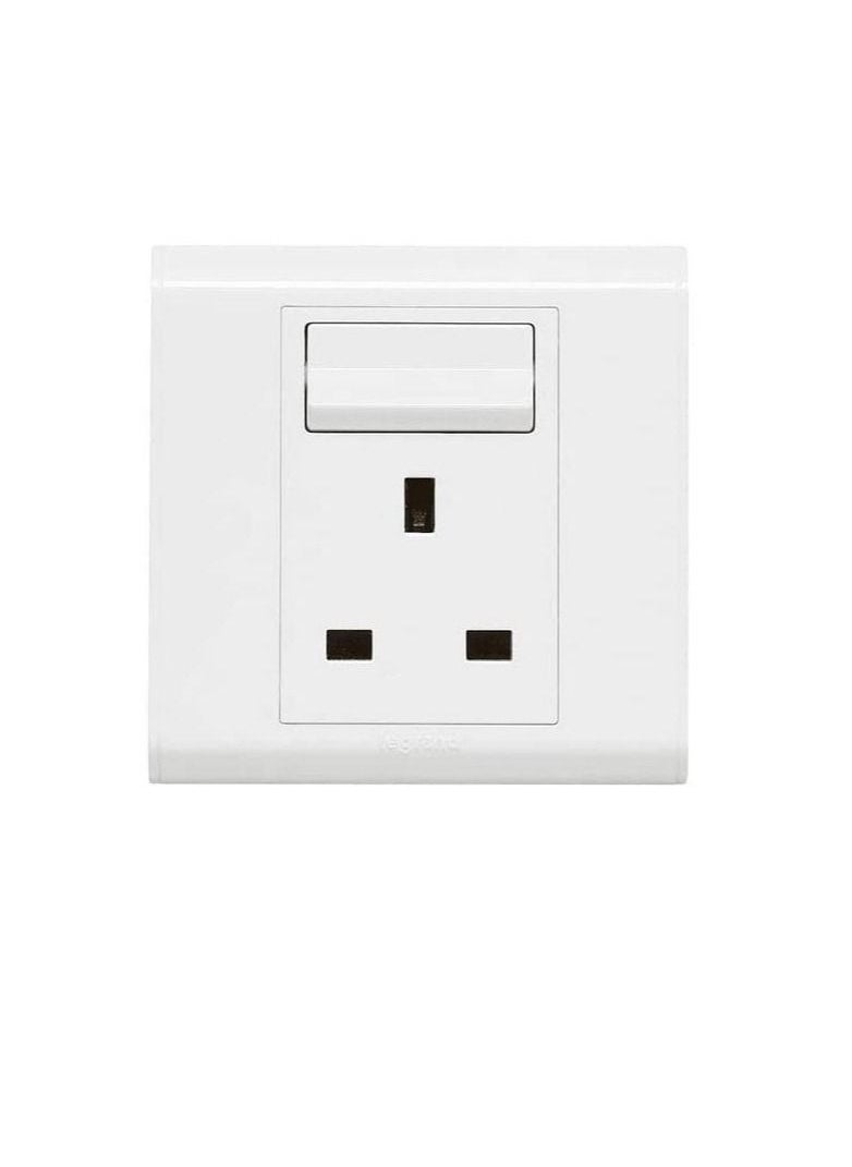 Legrand Legrand Belanko 13A Sinlge Switch Socket, UK Standard 617041  - Image 2